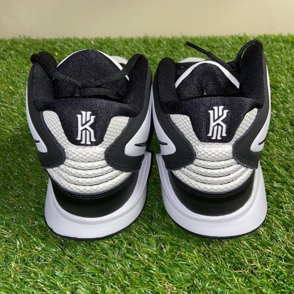 Nike Kyrie Infinity Team Basketball Black White Panda DO9616-100 Mens 9 NEW main image 9